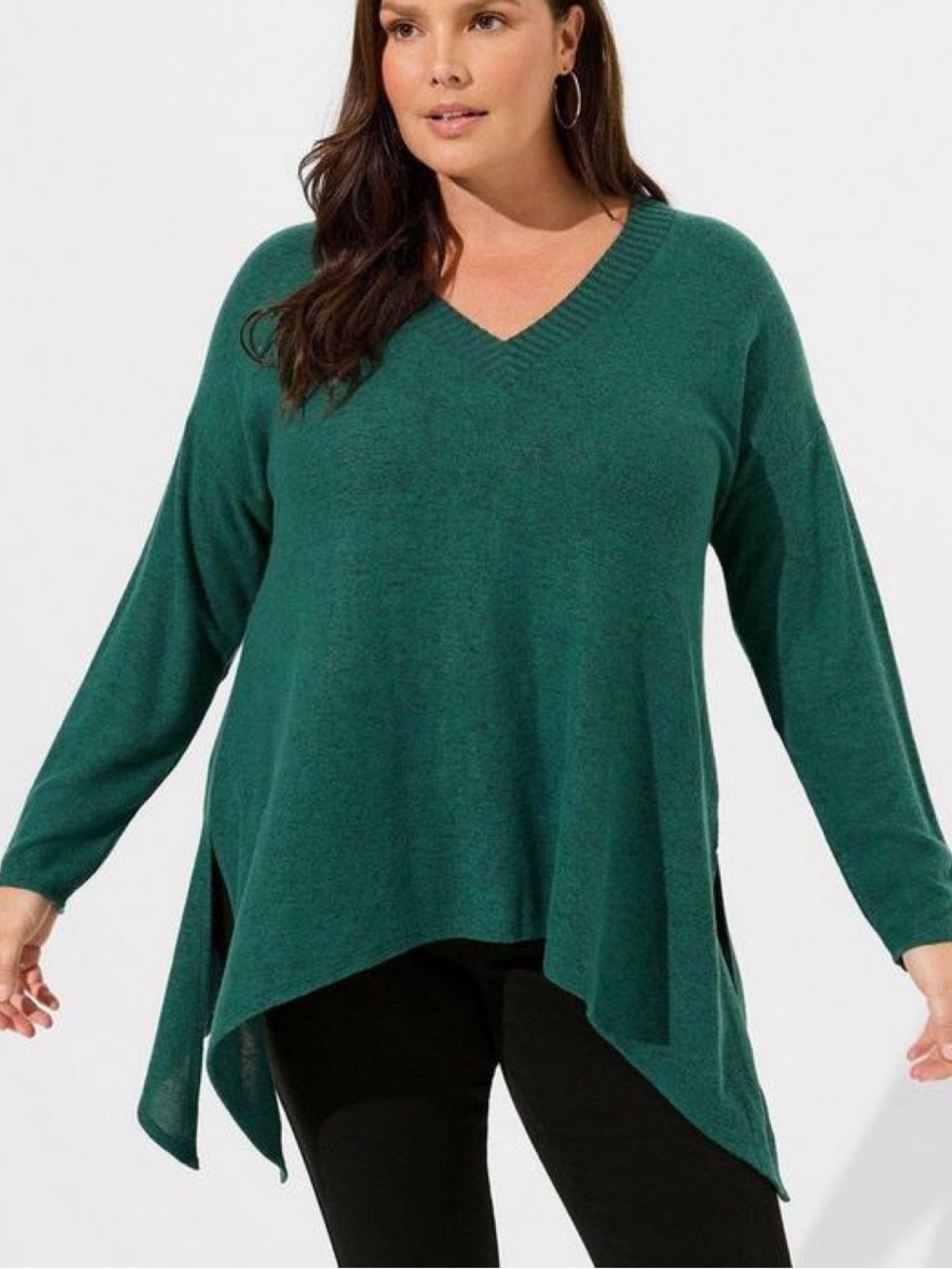 Torrid Super Soft Green Plush V-Neck Hanky Hem Long Sleeve Top, size 0 (L)